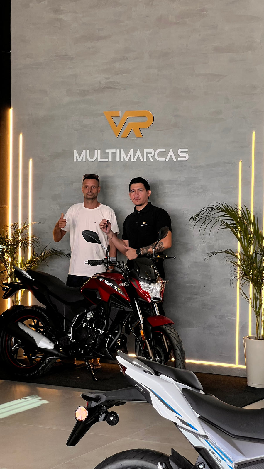 Mais que uma moto: liberdade entregue em mãos.